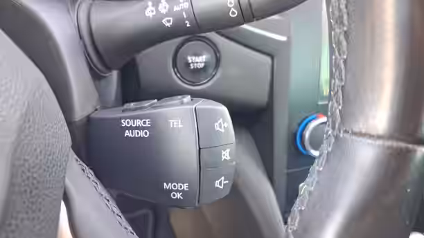 RENAULT MEGANE IV BERLINE 32 / 61