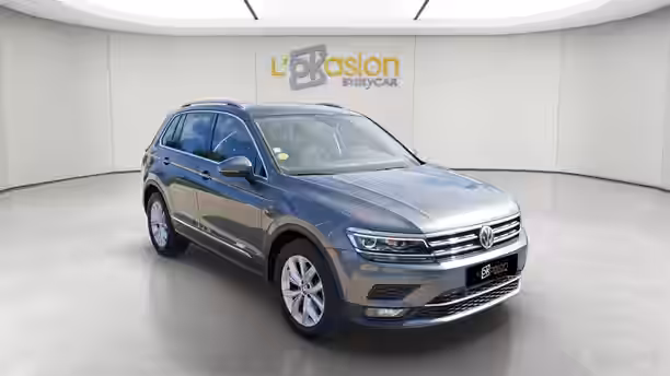 VOLKSWAGEN TIGUAN 7 / 51