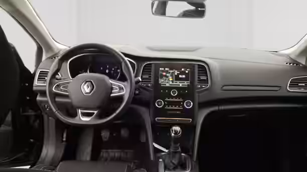 RENAULT MEGANE IV BERLINE BUSINESS 9 / 22