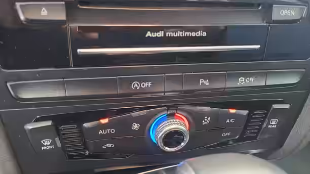 AUDI A4 21 / 22