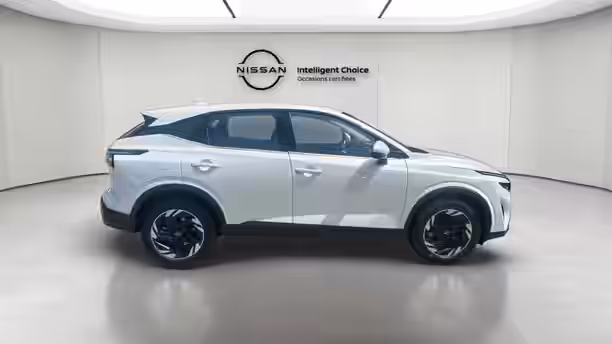 NISSAN QASHQAI 6 / 16