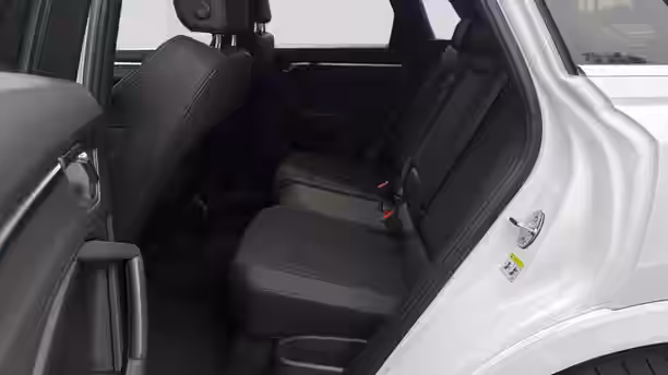 AUDI Q3 19 / 32
