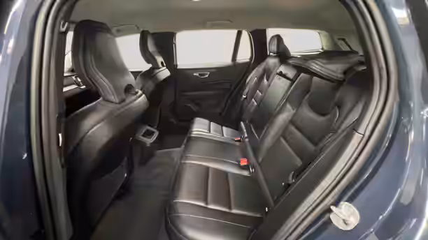 VOLVO V60 CROSS COUNTRY 12 / 28