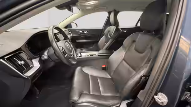 VOLVO V60 CROSS COUNTRY 11 / 28