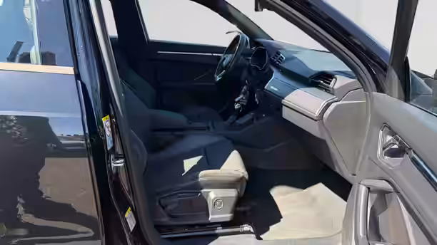 AUDI Q3 20 / 27