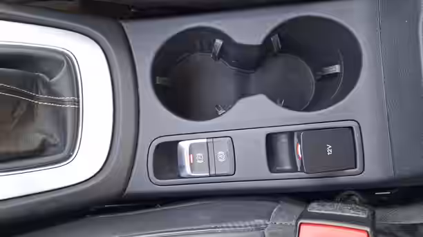 AUDI Q3 30 / 51