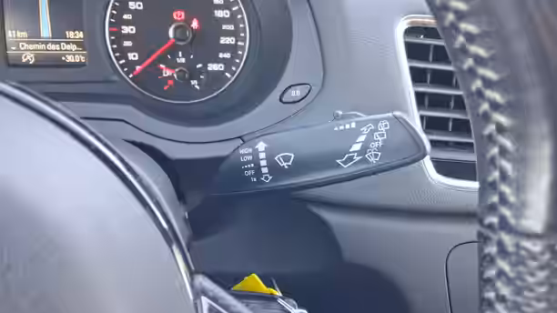 AUDI Q3 33 / 51