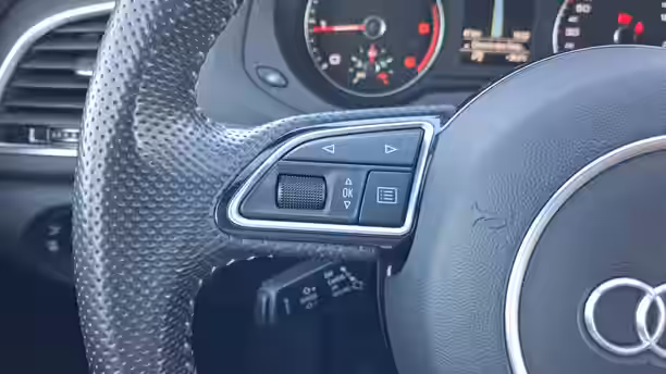AUDI Q3 32 / 51