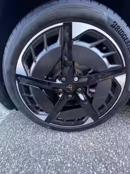 CUPRA BORN 23 / 23