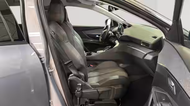 PEUGEOT 5008 35 / 35