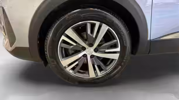 PEUGEOT 5008 18 / 35