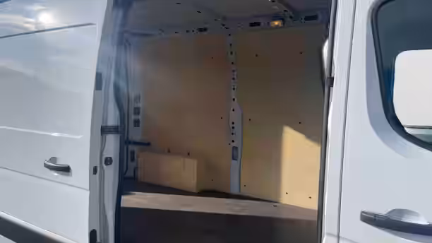 RENAULT MASTER FOURGON 13 / 24