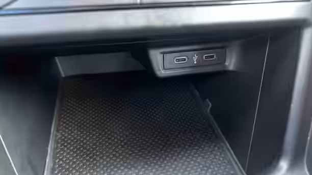VOLKSWAGEN POLO 29 / 32