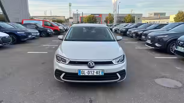 VOLKSWAGEN POLO 8 / 32