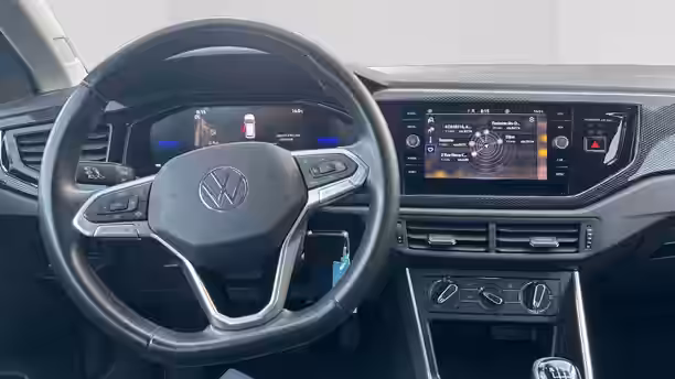 VOLKSWAGEN POLO 9 / 32