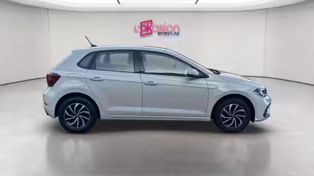 VOLKSWAGEN POLO 6 / 32