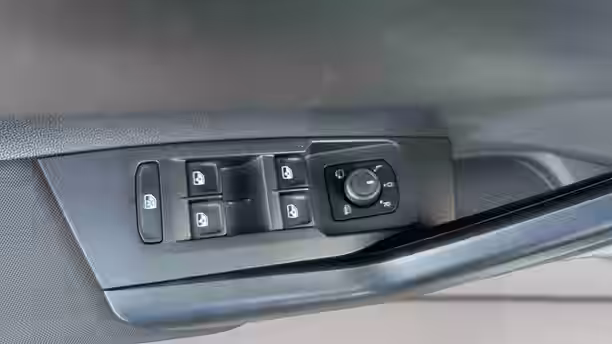 VOLKSWAGEN POLO 19 / 32