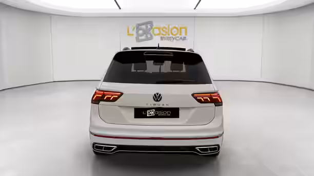 VOLKSWAGEN TIGUAN 4 / 29
