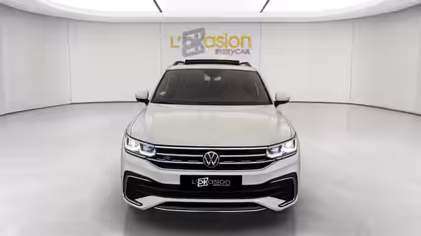 VOLKSWAGEN TIGUAN 8 / 29