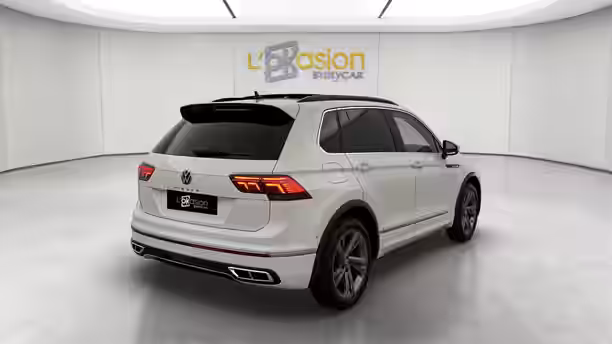 VOLKSWAGEN TIGUAN 5 / 29