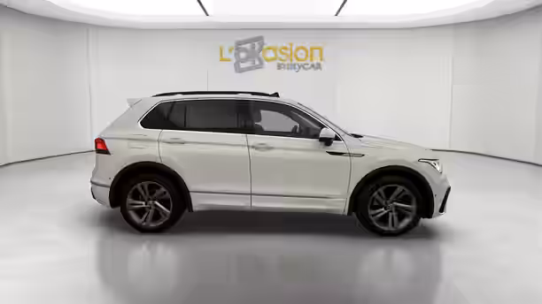 VOLKSWAGEN TIGUAN 6 / 29