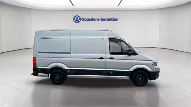 VOLKSWAGEN UTILITAIRES CRAFTER VAN 6 / 16
