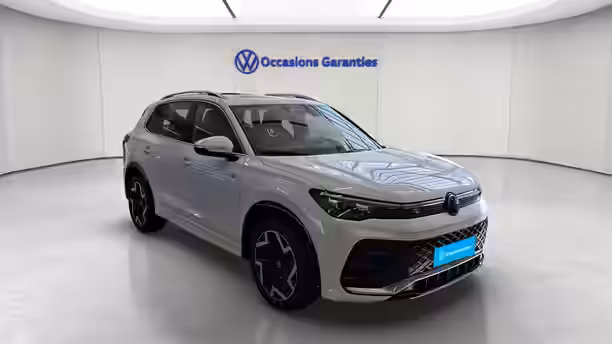 VOLKSWAGEN TIGUAN 7 / 18