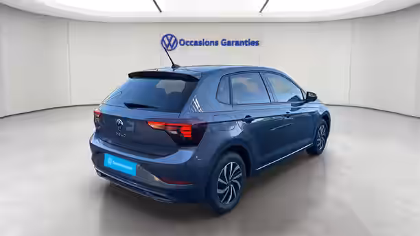 VOLKSWAGEN POLO 5 / 27
