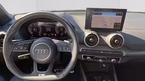 AUDI Q2 12 / 24
