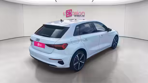 AUDI A3 SPORTBACK 5 / 7