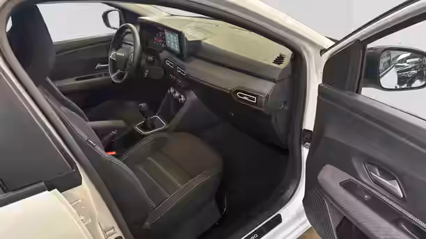 DACIA SANDERO 29 / 31