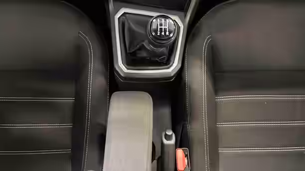 DACIA SANDERO 15 / 31