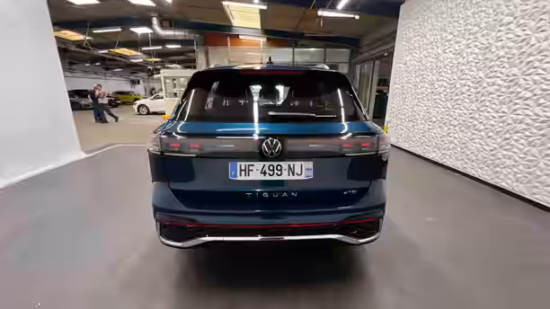 VOLKSWAGEN TIGUAN 4 / 23