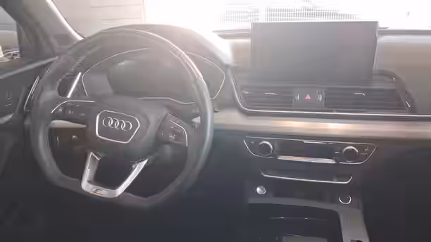 AUDI Q5 9 / 34