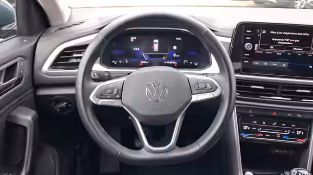 VOLKSWAGEN T-ROC 9 / 22