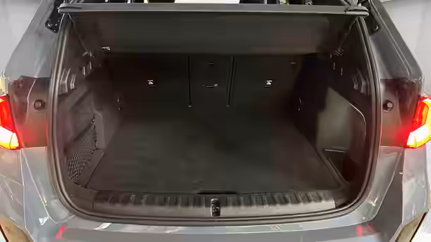 BMW X1 U11 13 / 26