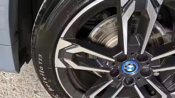 BMW X1 U11 25 / 26