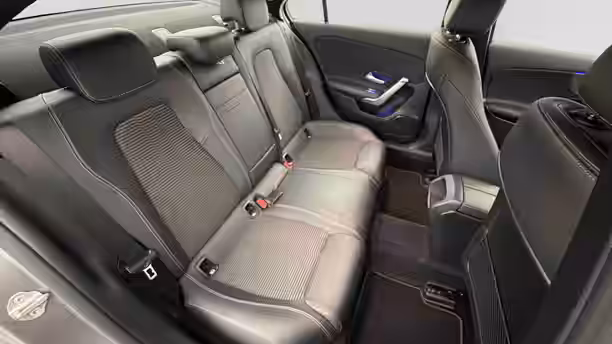 MERCEDES CLASSE A BERLINE 13 / 30