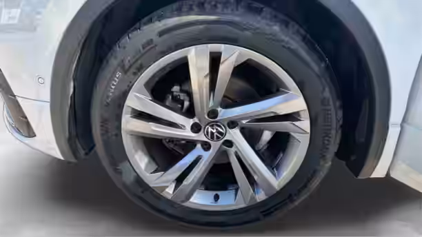 VOLKSWAGEN TIGUAN 13 / 19