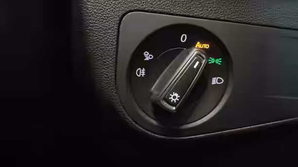 VOLKSWAGEN TIGUAN 17 / 19