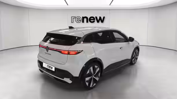 RENAULT MEGANE E-TECH 5 / 20