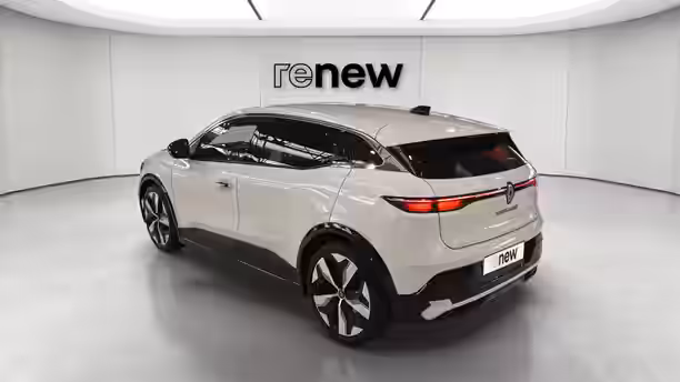 RENAULT MEGANE E-TECH 3 / 20