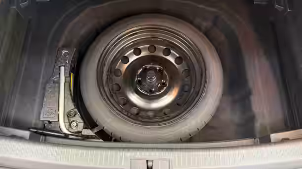VOLKSWAGEN GOLF 17 / 28