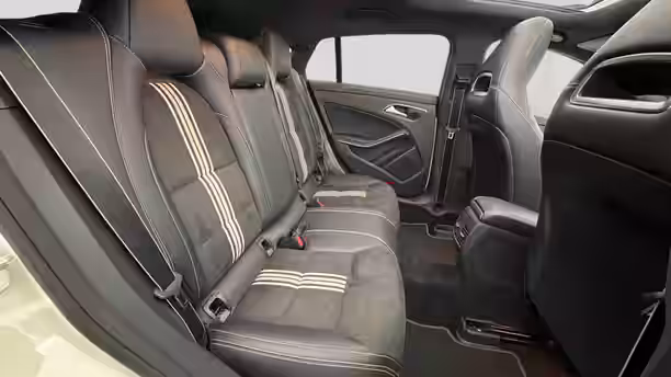 MERCEDES CLA SHOOTING BRAKE 13 / 24