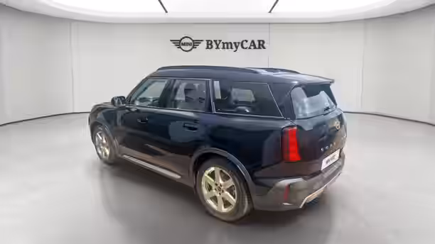 MINI COUNTRYMAN ELECTRIC U25 3 / 26