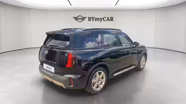 MINI COUNTRYMAN ELECTRIC U25 5 / 26