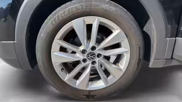 VOLKSWAGEN T-CROSS 13 / 16