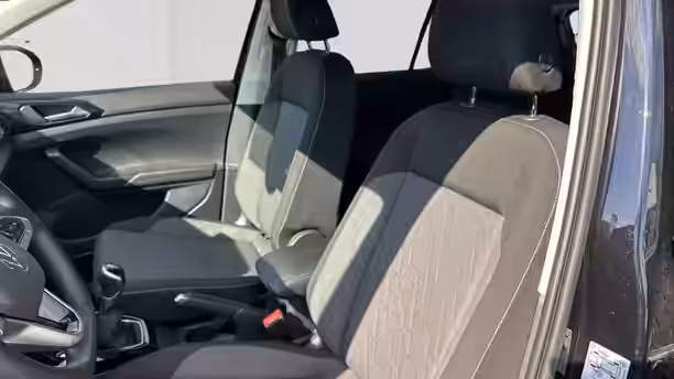 VOLKSWAGEN T-CROSS 11 / 16