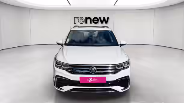 VOLKSWAGEN TIGUAN 8 / 22