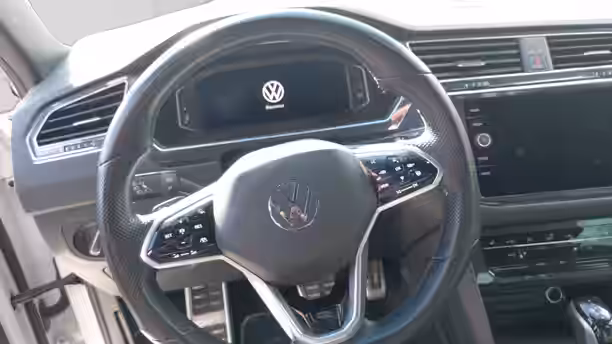 VOLKSWAGEN TIGUAN 10 / 22